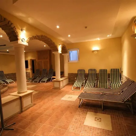 Garda Apartman2 Хевиз